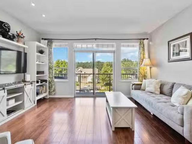 Condo for sale in Abbotsford, British Columbia