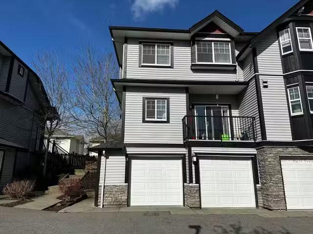 Condo for sale in Abbotsford, British Columbia