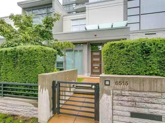 Condo for sale in Burnaby, British Columbia
