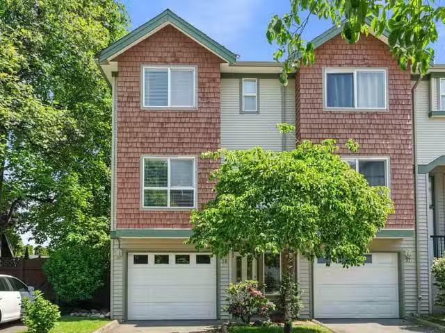 Condo for sale in Chilliwack, British Columbia