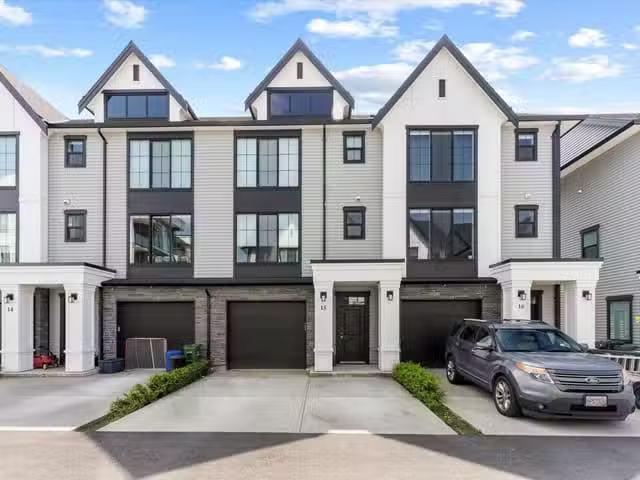 Condo for sale in Chilliwack, British Columbia