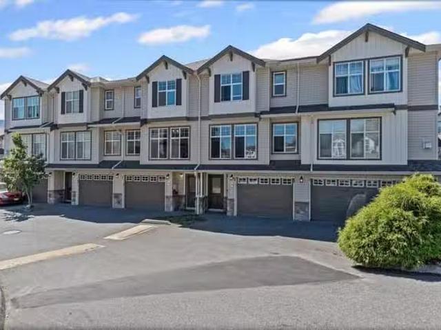 Condo for sale in Chilliwack, British Columbia