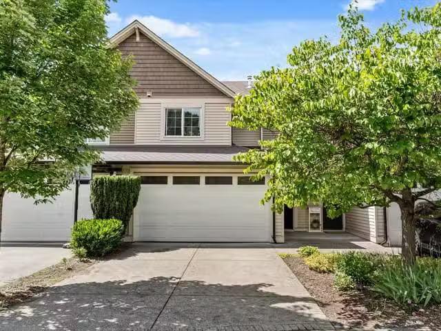 Condo for sale in Chilliwack, British Columbia