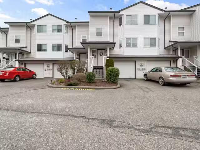 Condo for sale in Chilliwack, British Columbia