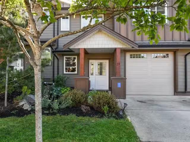 Condo for sale in Comox, British Columbia
