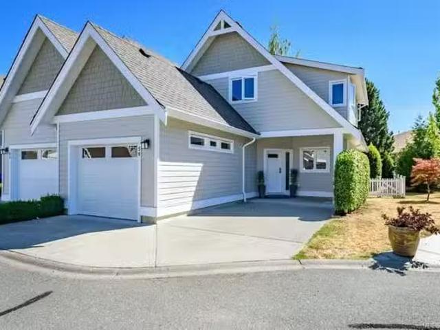 Condo for sale in Comox, British Columbia