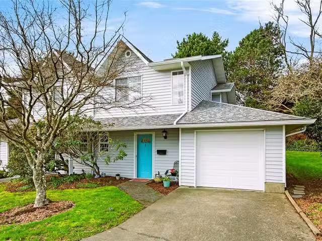Condo for sale in Comox, British Columbia