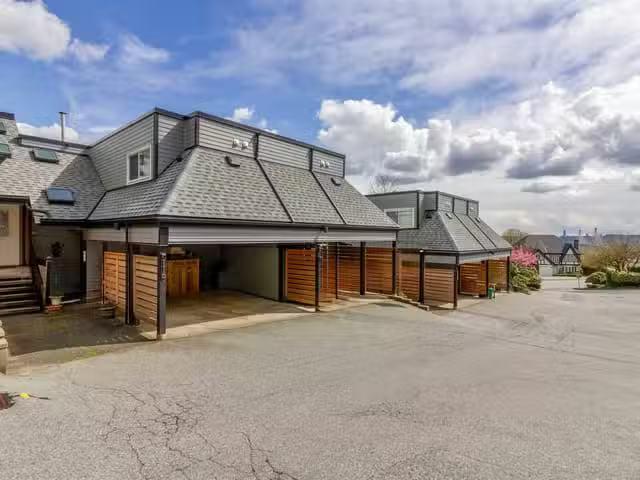 Condo for sale in Coquitlam, British Columbia
