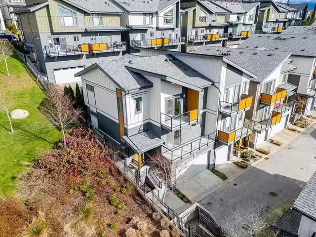 Condo for sale in Coquitlam, British Columbia