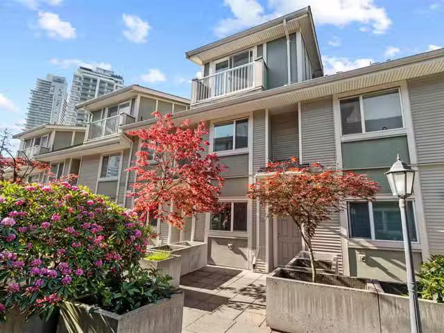Condo for sale in Coquitlam, British Columbia