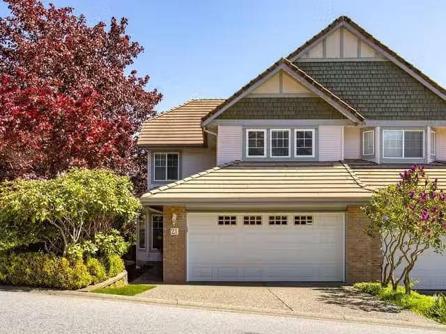 Condo for sale in Coquitlam, British Columbia