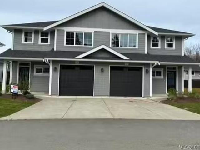 Condo for sale in Courtenay, British Columbia