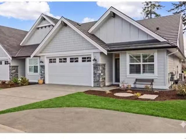 Condo for sale in Courtenay, British Columbia