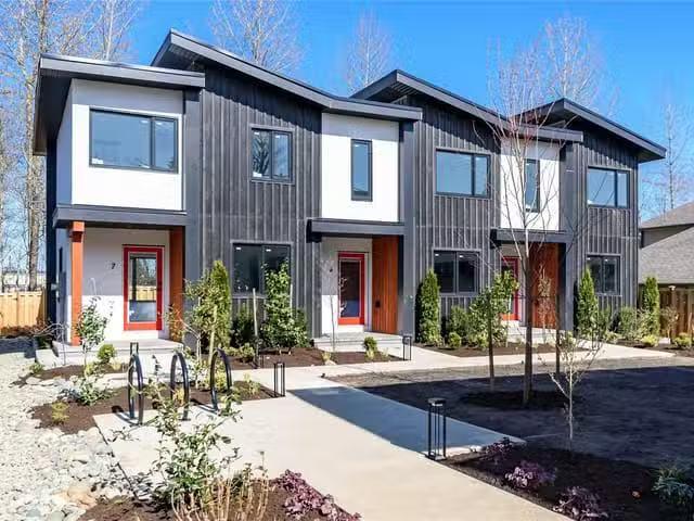 Condo for sale in Courtenay, British Columbia