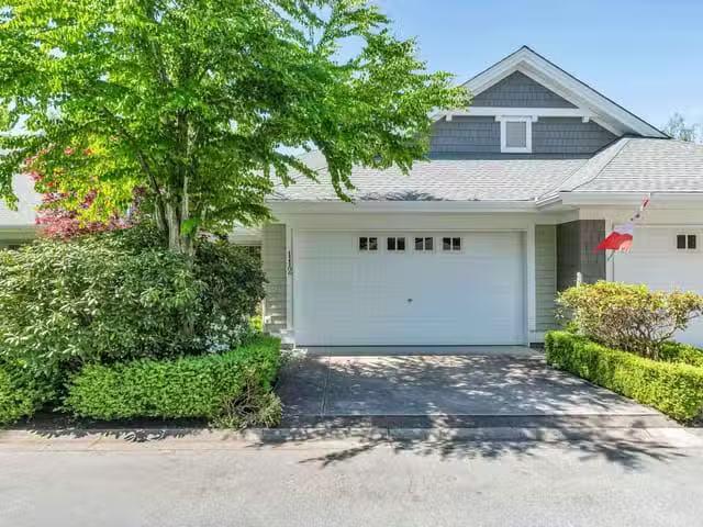 Condo for sale in Rideau Lakes, Ontario