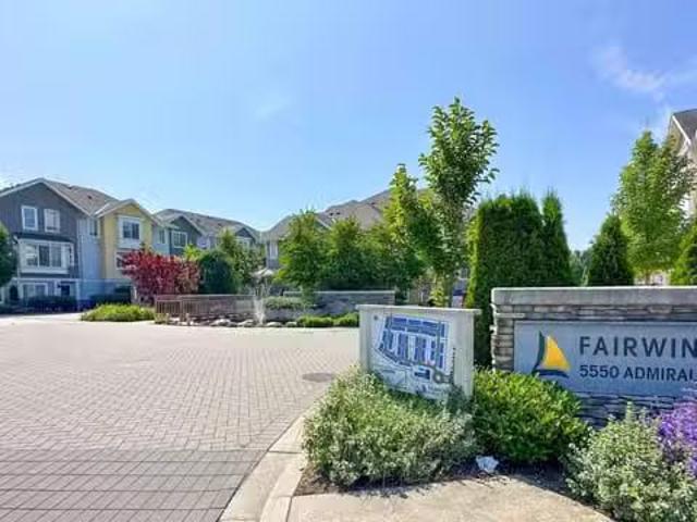 Condo for sale in Rideau Lakes, Ontario