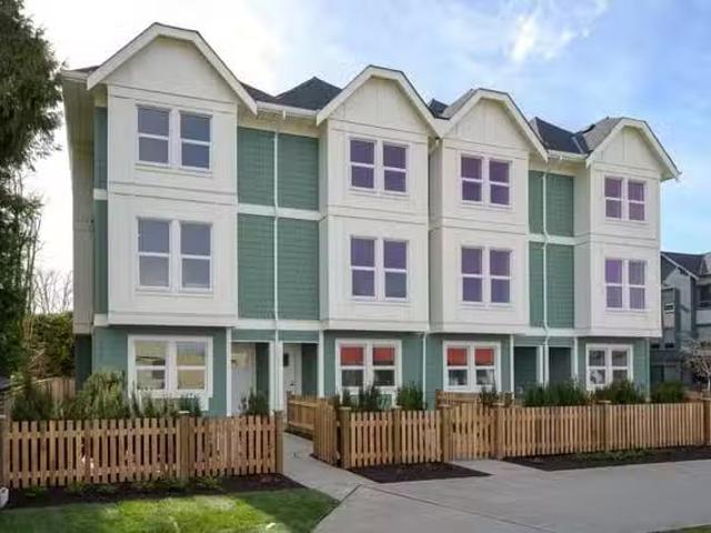 Condo for sale in Rideau Lakes, Ontario