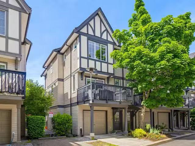Condo for sale in Rideau Lakes, Ontario