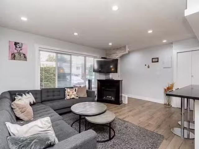 Condo for sale in Rideau Lakes, Ontario