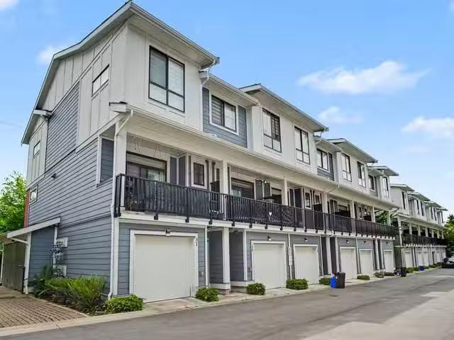 Condo for sale in Rideau Lakes, Ontario