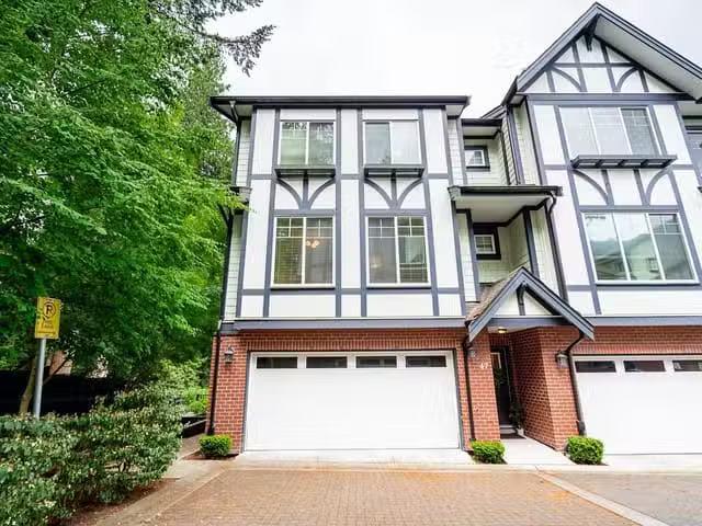 Condo for sale in Rideau Lakes, Ontario