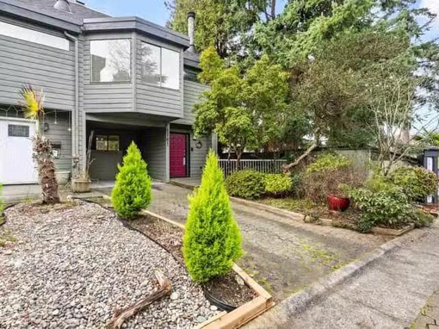 Condo for sale in Rideau Lakes, Ontario
