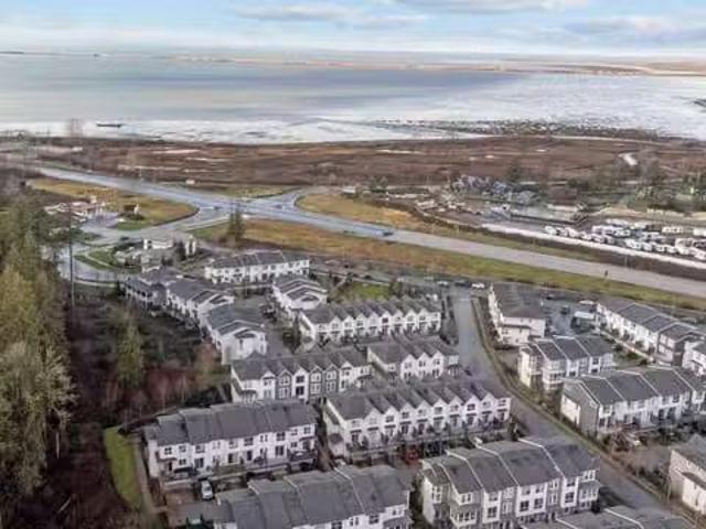 Condo for sale in Rideau Lakes, Ontario