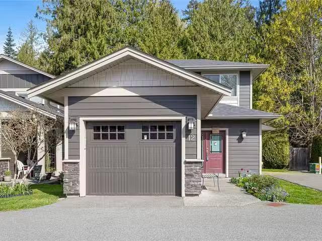 Condo for sale in Duncan, British Columbia
