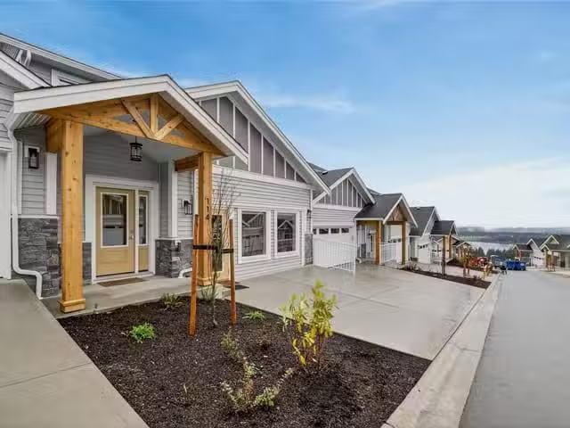 Condo for sale in Duncan, British Columbia