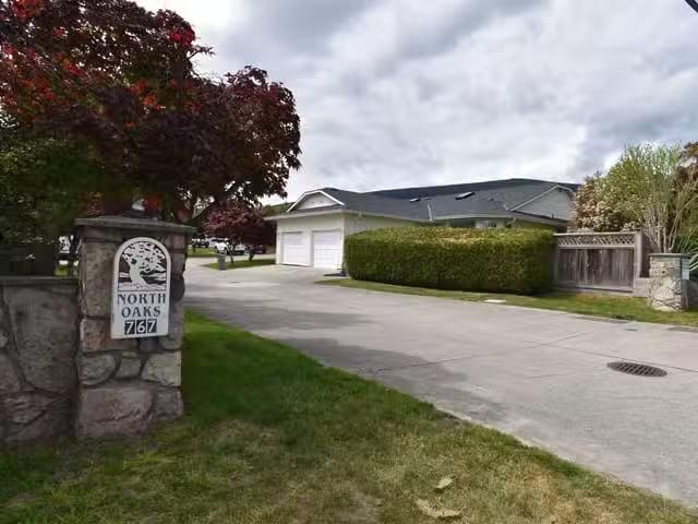 Condo for sale in Gibsons, British Columbia