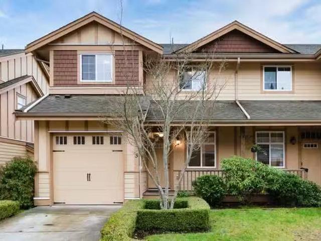 Condo for sale in Gibsons, British Columbia