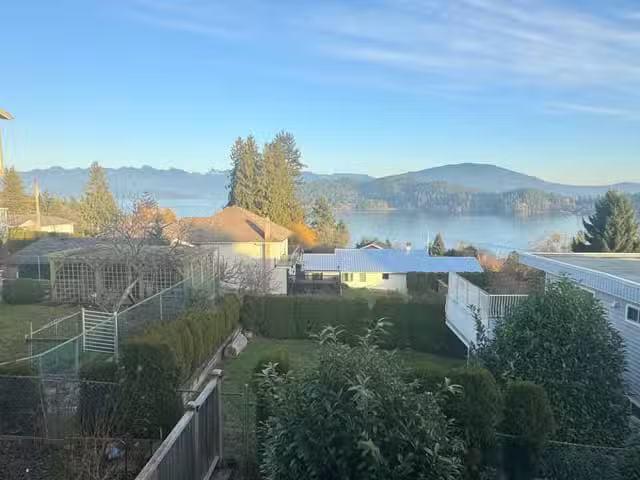 Condo for sale in Gibsons, British Columbia