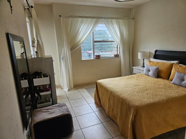Townhouse for sale in Johannesburg, South & Alberton