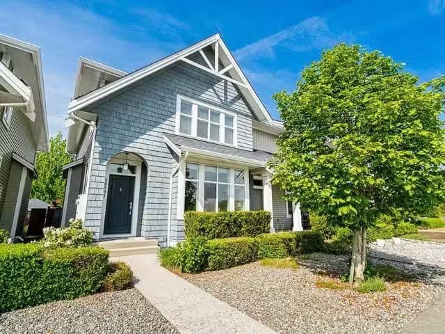 Condo for sale in Langley, British Columbia