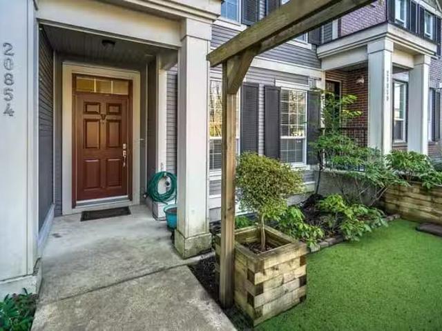 Condo for sale in Langley, British Columbia