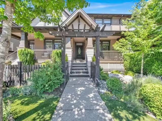 Condo for sale in Langley, British Columbia