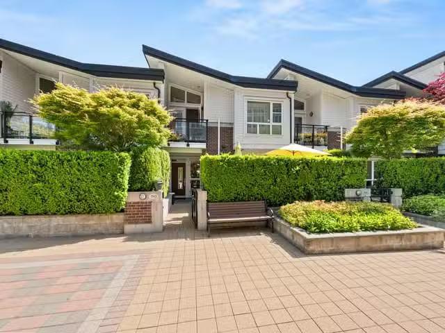 Condo for sale in Langley, British Columbia