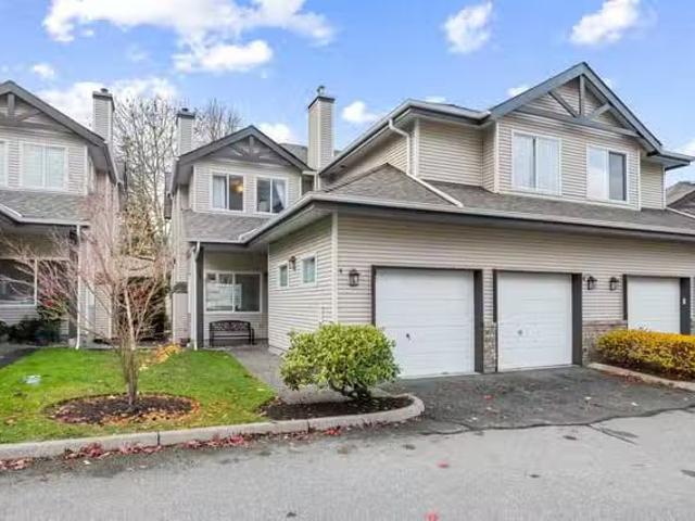 Condo for sale in Langley, British Columbia