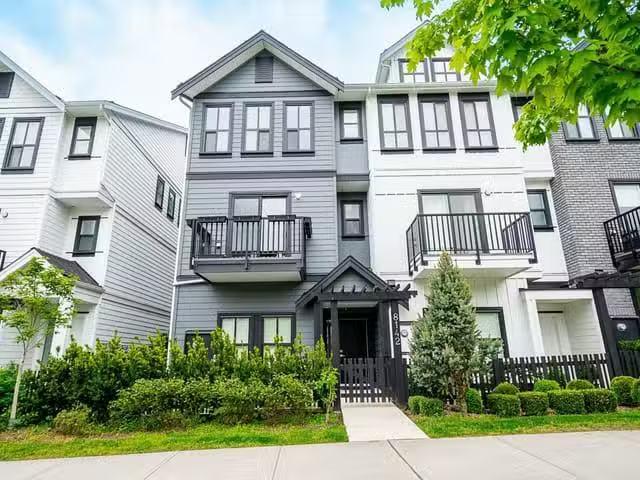 Condo for sale in Langley, British Columbia