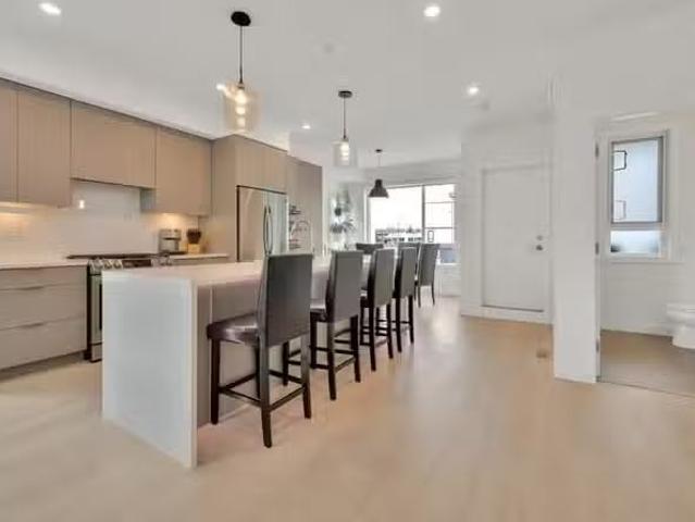 Condo for sale in Langley, British Columbia