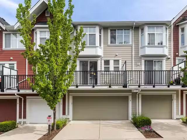 Condo for sale in Langley, British Columbia