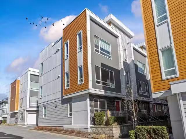 Condo for sale in Langley, British Columbia