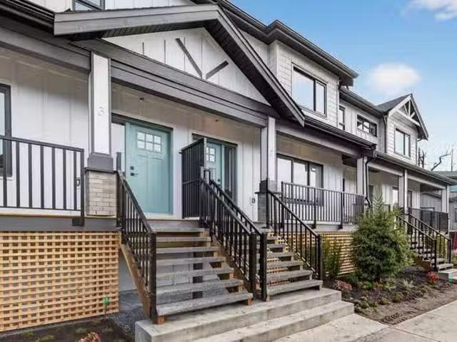 Condo for sale in Langley, British Columbia