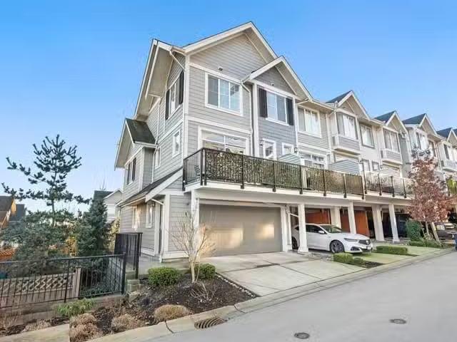 Condo for sale in Langley, British Columbia
