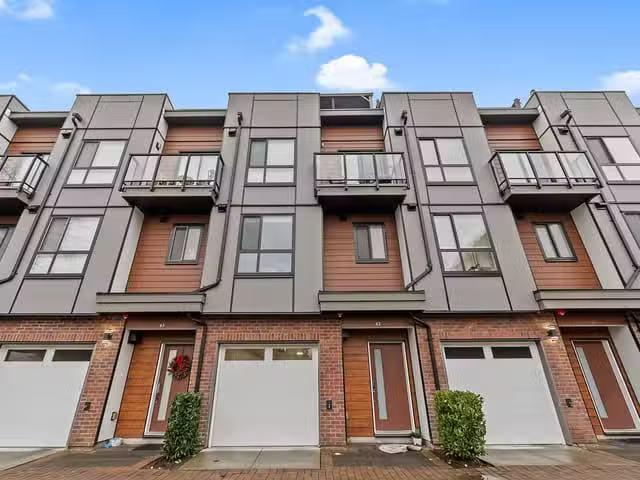 Condo for sale in Langley, British Columbia