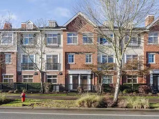 Condo for sale in Langley, British Columbia