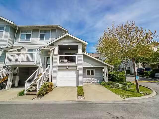 Condo for sale in Langley, British Columbia