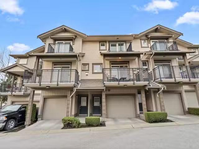 Condo for sale in Langley, British Columbia