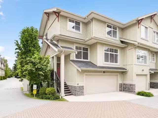 Condo for sale in Langley, British Columbia
