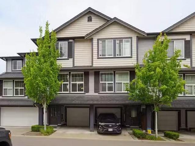 Condo for sale in Langley, British Columbia